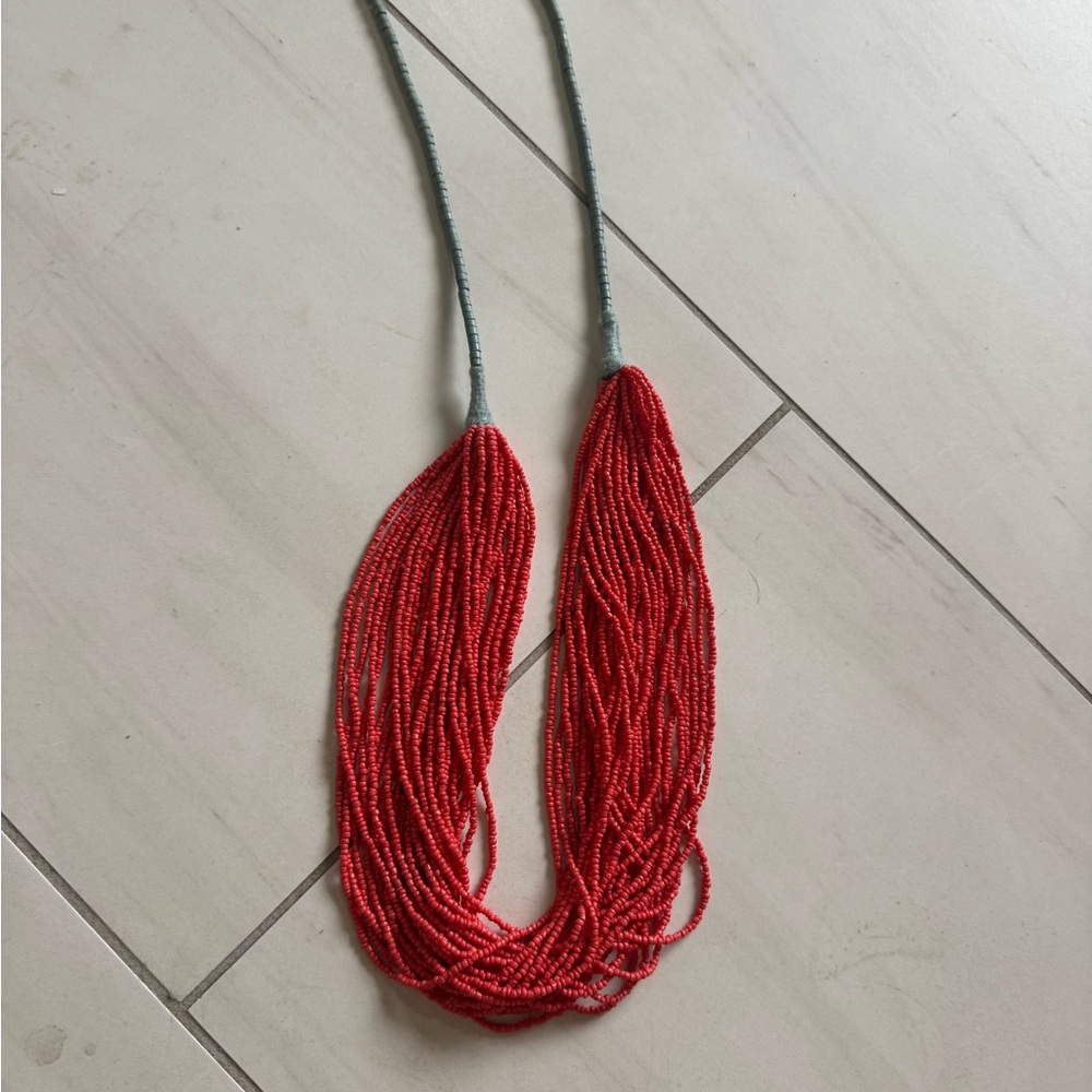 Elegant coral Beaded Necklace